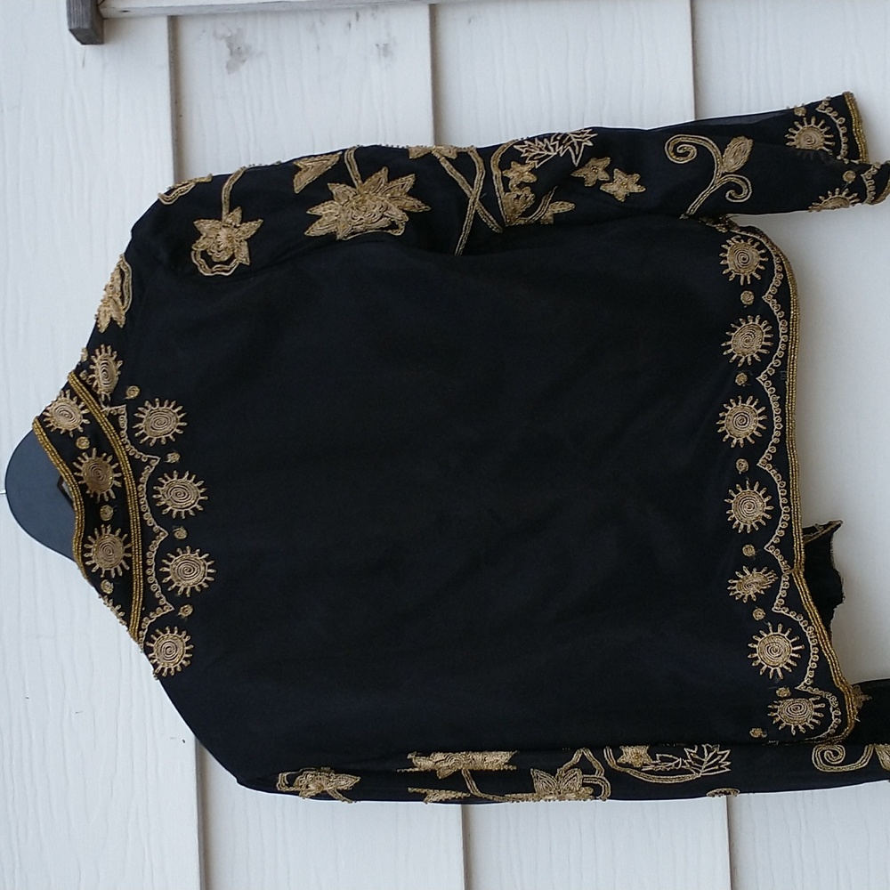 New--Beautiful Tapestry Silk Jacket! - Picture 3 of 16
